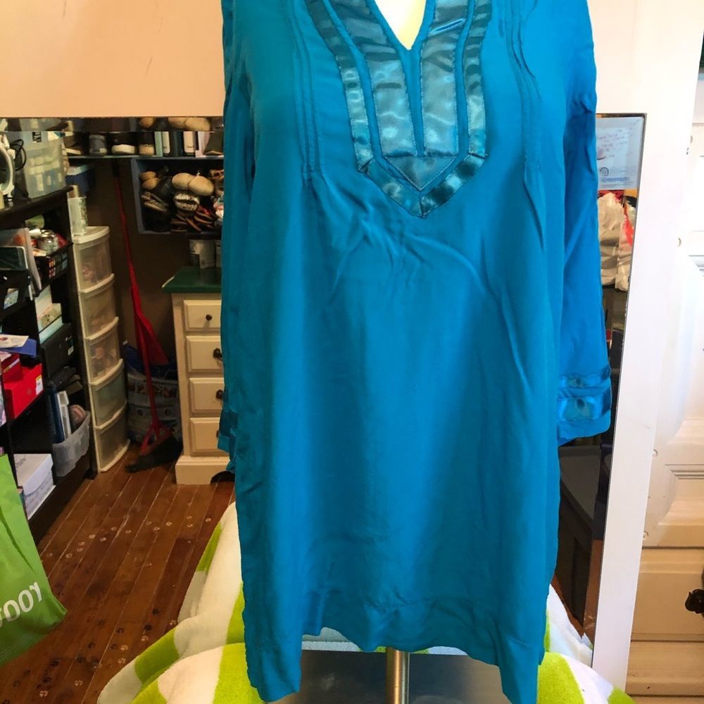Calvin Klein longer top S